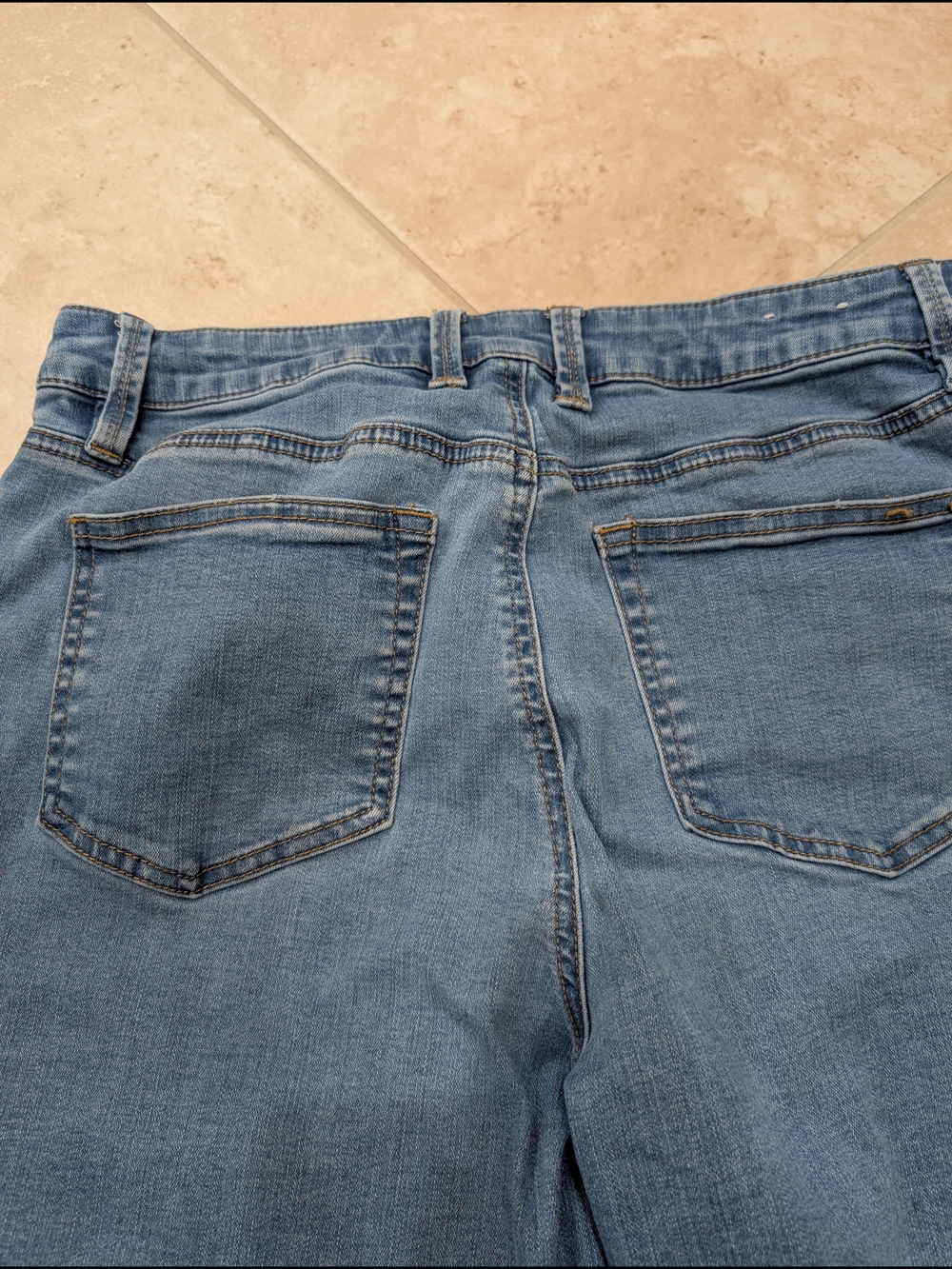 Tommy Bahama Boracay Indigo Bermuda Short Light Blue Women's Jeans